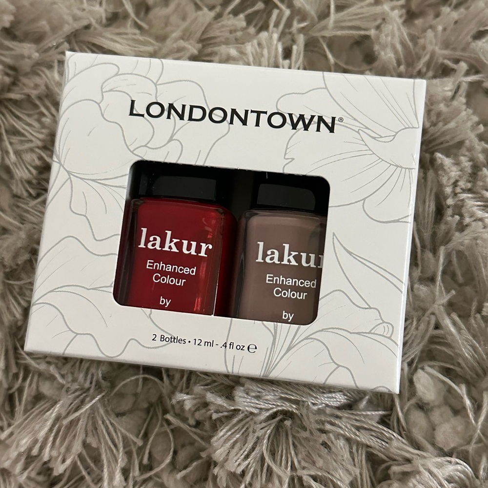 Londontown Lakur Nail Polish Set - Red and Tan